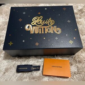 Louis Vuitton - Limited Edition holiday box set